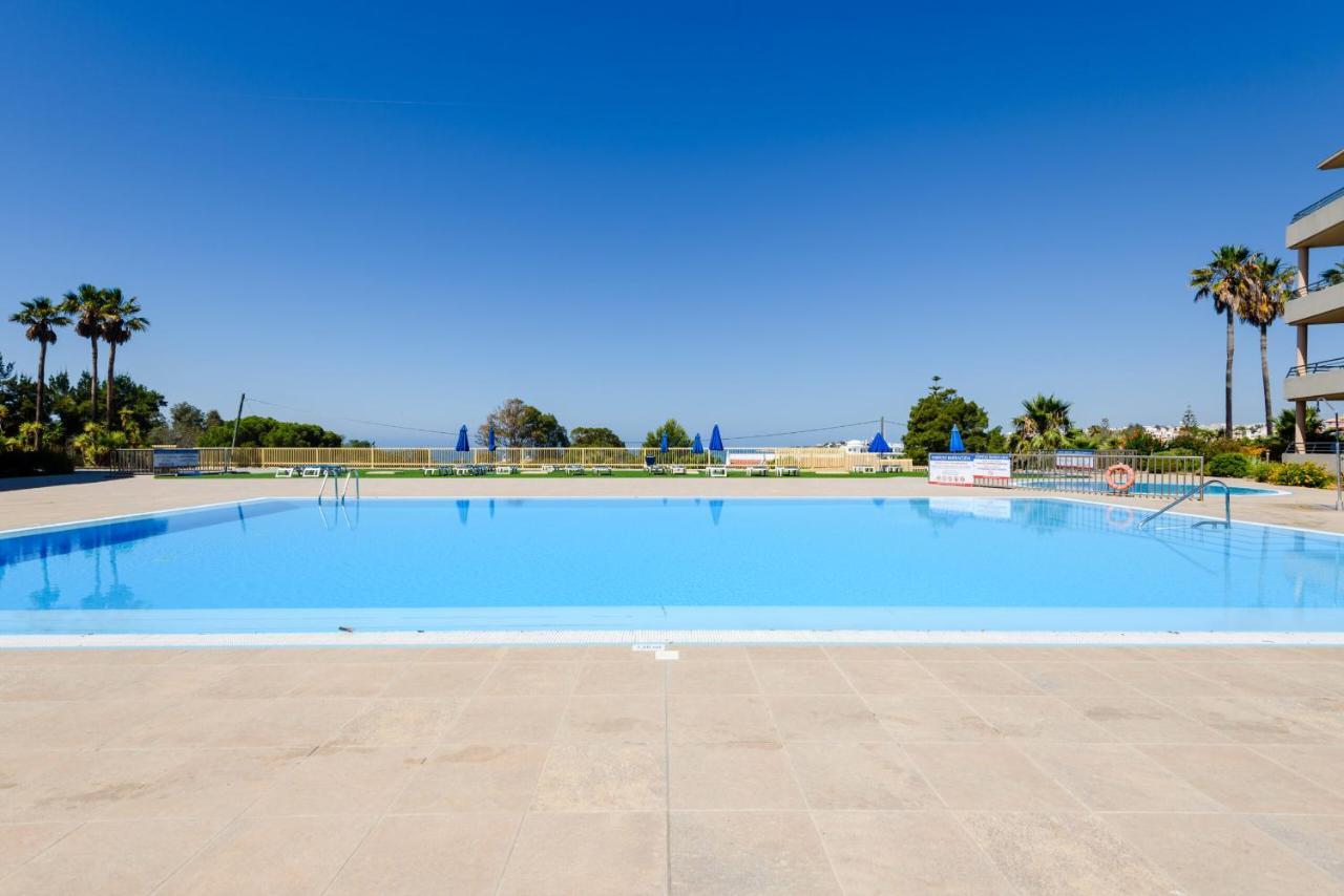 Algarve Beach Apartments Albufeira Bagian luar foto